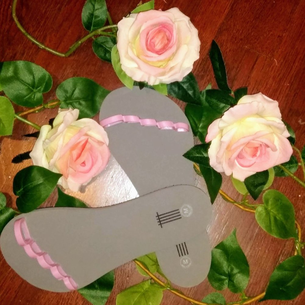 TIP FLOPS Pedi Sandals - Pink & Gray!! - Picture 1 of 3
